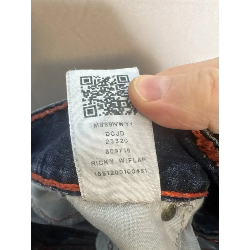 True Religion Ricky Relaxed Straight Jeans 38x32 Made USA Distressed Flap‎
